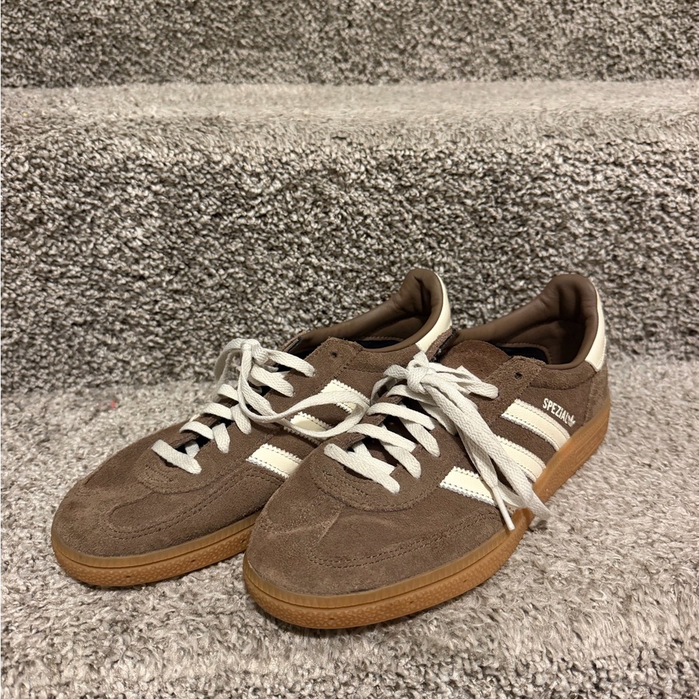 Adidas Spezial Brown Suede women's Casual Sneakers